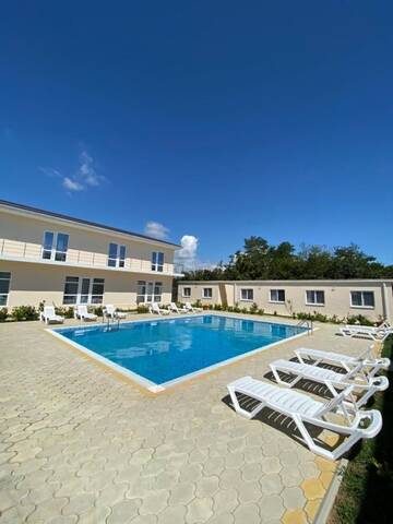 Фотографии Отель Family Resort Bambora г. Гудаута (Абхазия) №1 Фото Отель Family Resort Bambora г. Гудаута 1