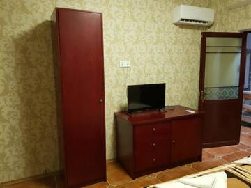 Фото номера Бюджетный двухместный номер с 1 кроватью Отель Гостиница Апсны г. Гудаута 4