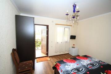Фото Гостевой дом Guest house on Sosnalieva 46 г. Гудаута 1