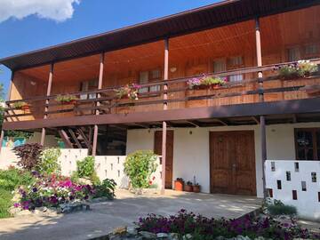 Фото Гостевой дом Guest House Golden Beach г. Гудаута 1