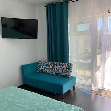 Фото номера Семейный полулюкс Отель Family Resort Bambora г. Гудаута 15