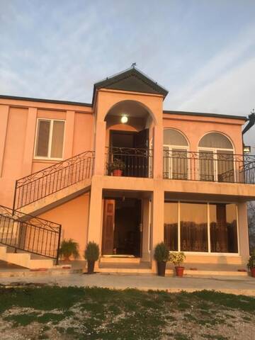 Фото Проживание в семье Homestay on Agrba 56 г. Гудаута 2