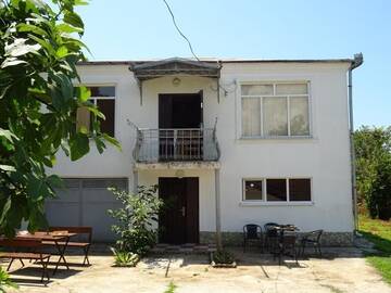 Фото Дома для отпуска Tyulpan Vacation Home г. Гудаута 1