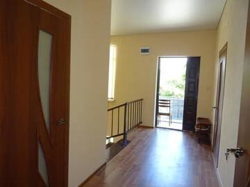 Фото номера Дом с 3 спальнями Дома для отпуска Tyulpan Vacation Home г. Гудаута 22