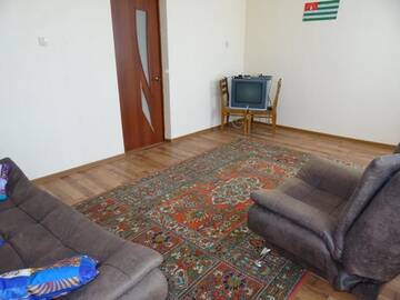 Фото номера Дом с 3 спальнями Дома для отпуска Tyulpan Vacation Home г. Гудаута 24