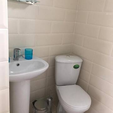 Фото номера Бюджетный трехместный номер Гостевой дом Kia Guest Home г. Гудаута 3